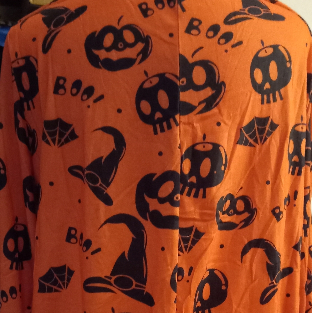 New,tunic length Halloween pumpkin& witch hat long sleeve sweatshirt size medium - Picture 3 of 3